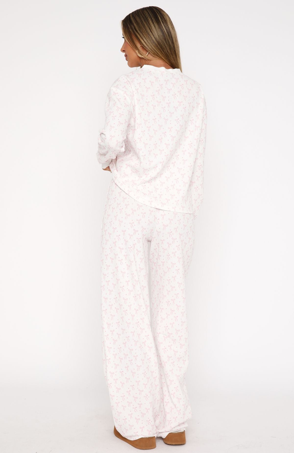 Staying Snug Long Sleeve Pyjama Set Bow Delight